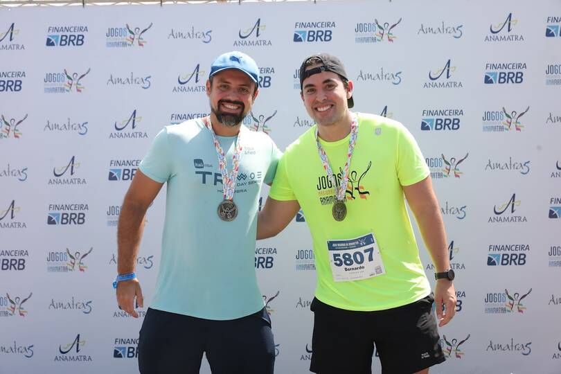 José Felippe ao lado do juiz Bernardo Maia Jogos Anamatra