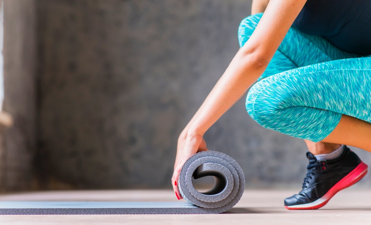 Fisioterapeuta conveniada da AMATRA1 dá dicas de exercícios para quarentena