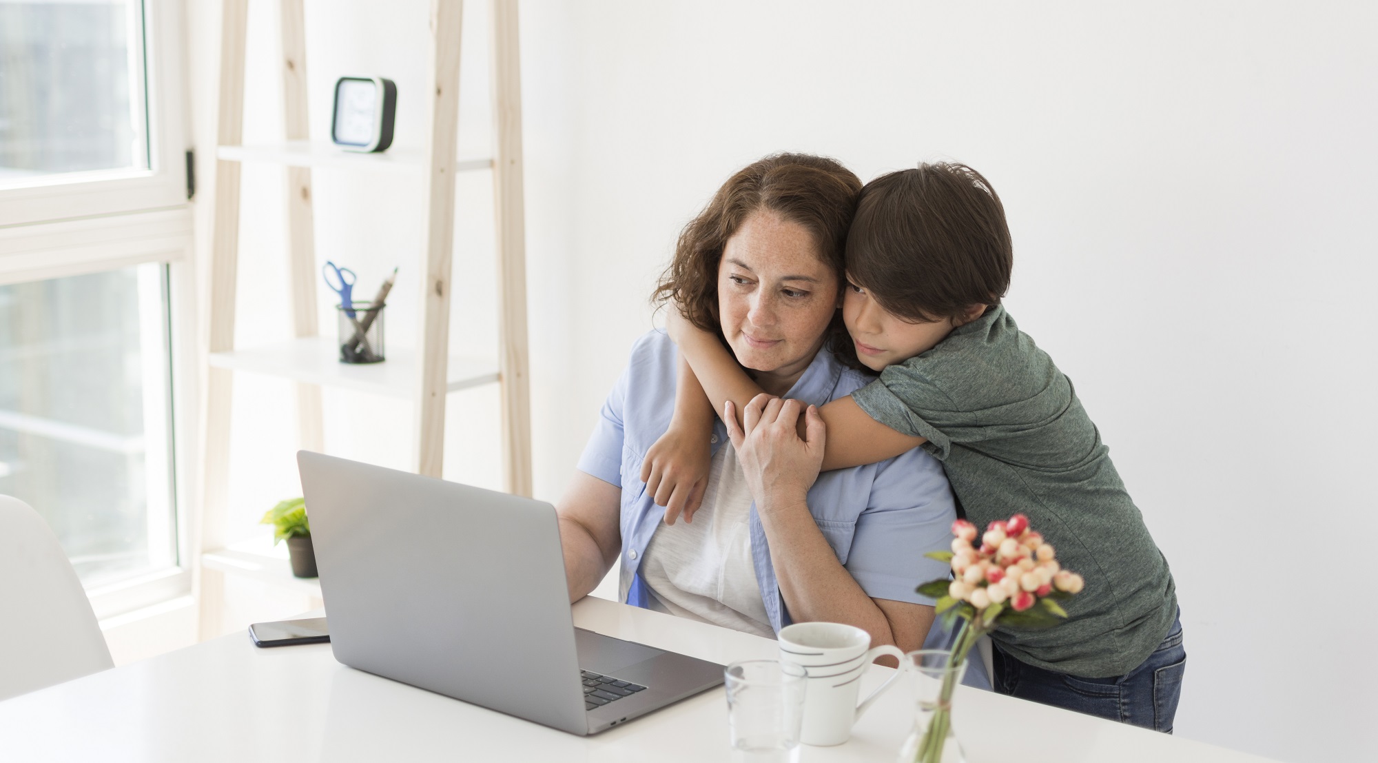 Assistente social do TRT-1 aborda desigualdade de gênero na pandemia