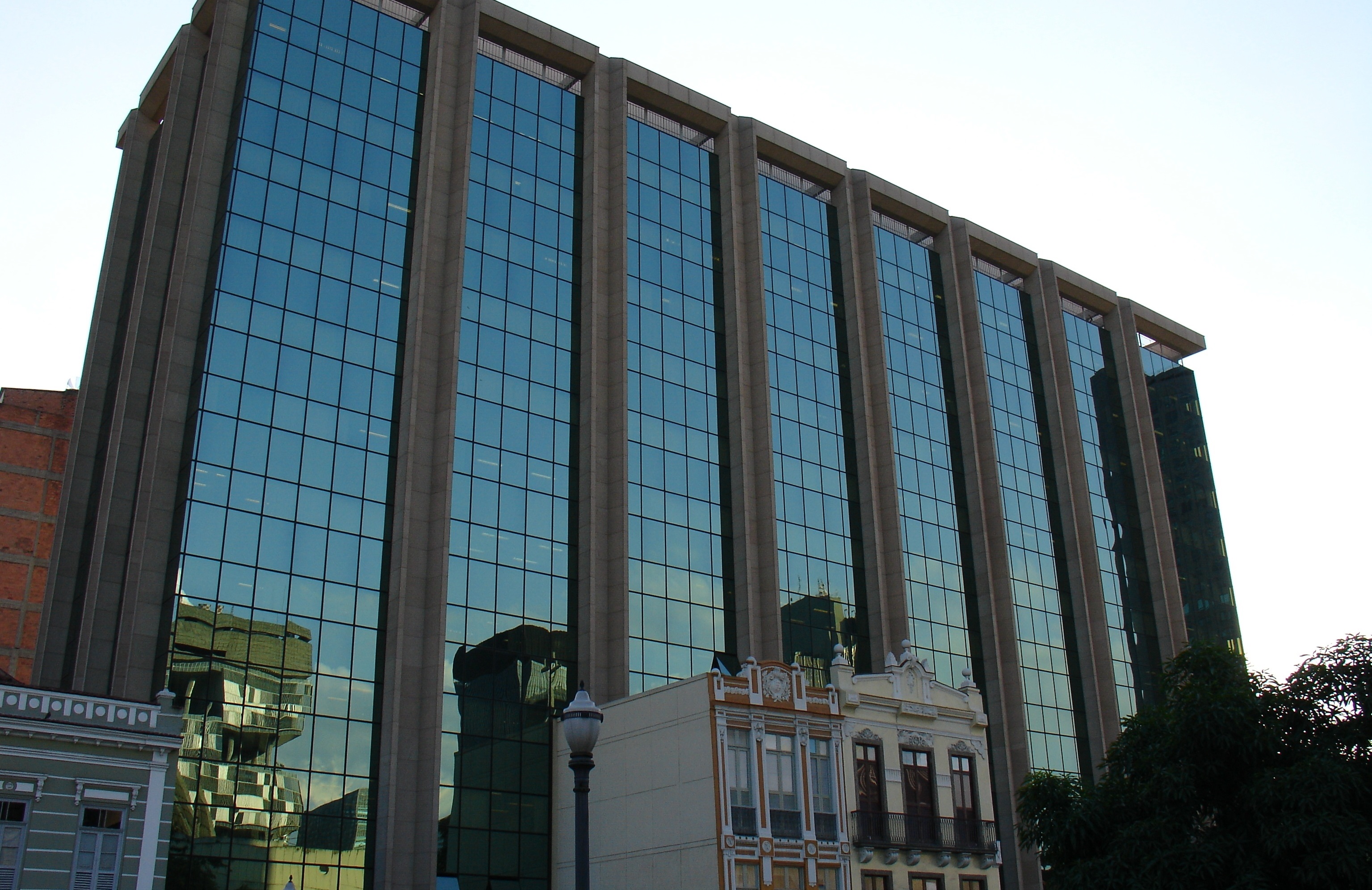 CNJ autoriza suspensão de prazos processuais no TRT-1 até 31 de maio