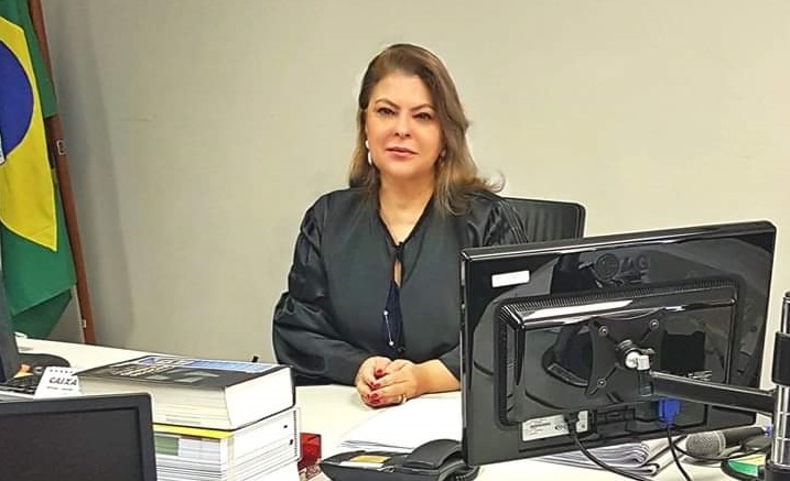 Unicamp publica tese de doutorado da juíza Cláudia Regina Reina