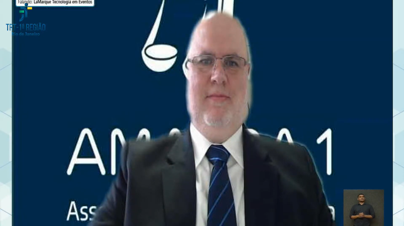 ‘Momento é de união’, diz Edith Tourinho em posse como presidente do TRT-1