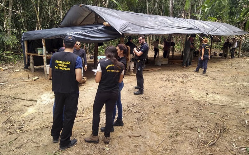 Verba de combate ao trabalho escravo cai 41%, mostra levantamento do G1