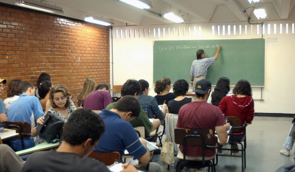 Roberto Fragale publica artigo ‘Hibridismo na docência jurídica’, no Jota