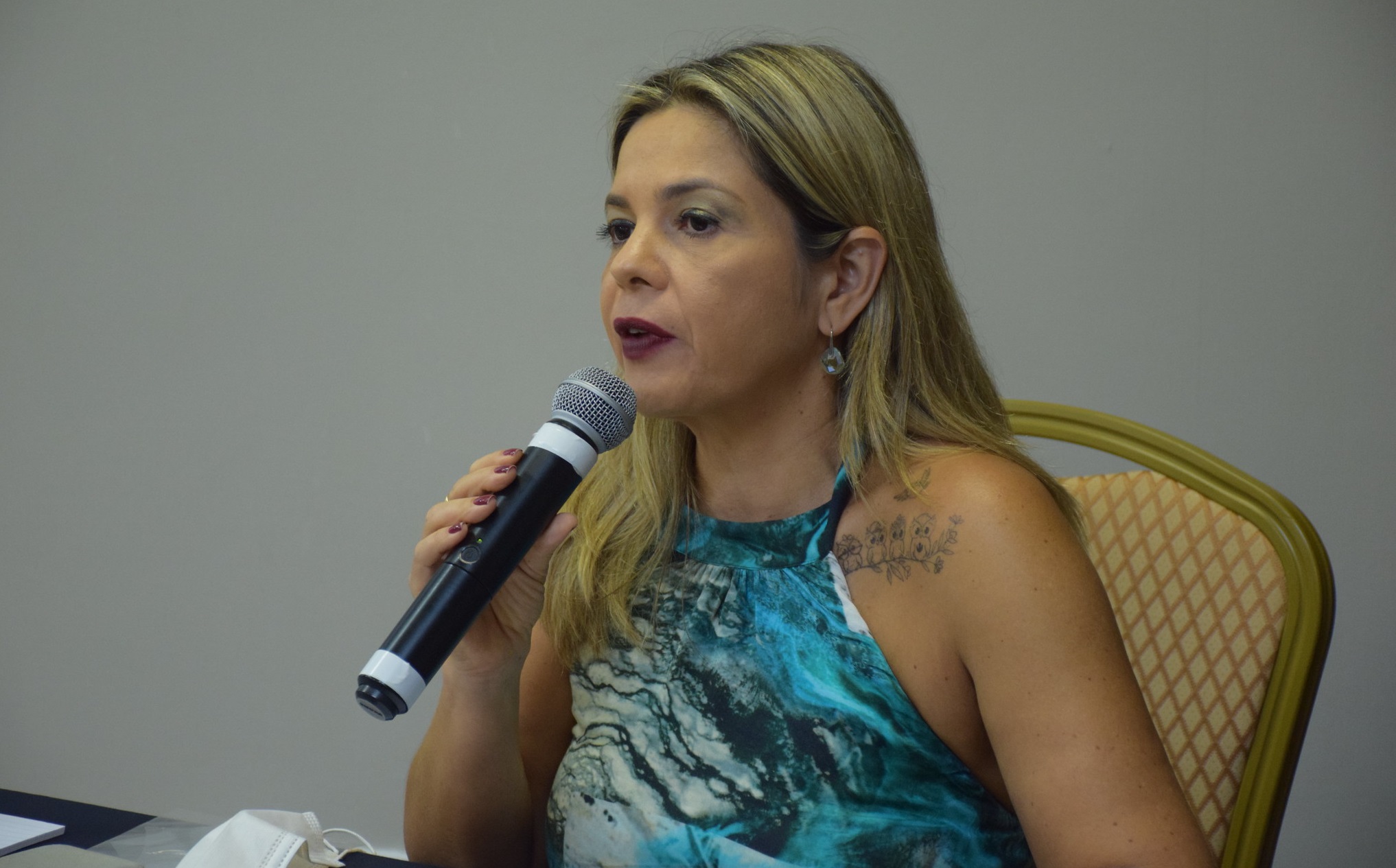 Noemia Porto publica artigo ‘Trabalho, modernidade e cidadania’, na Folha