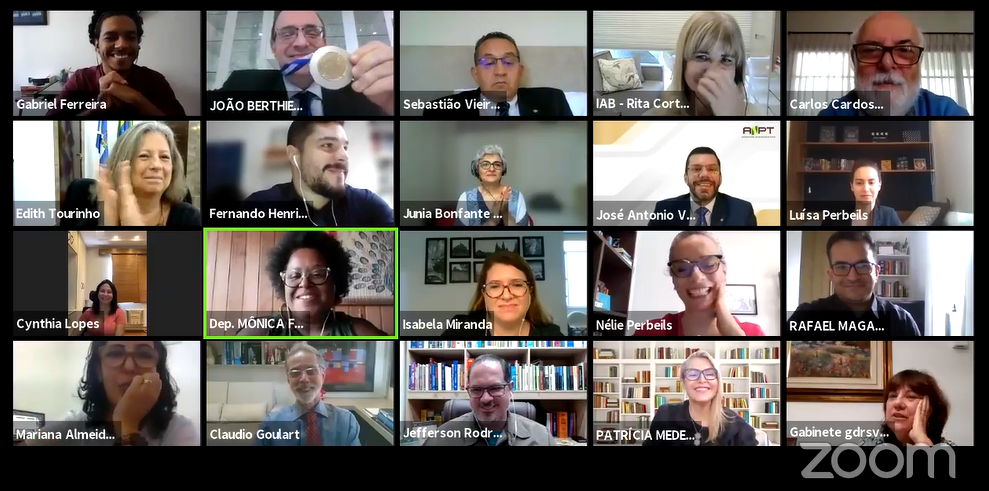 Procurador-chefe do MPT-RJ, João Berthier recebe Medalha Tiradentes