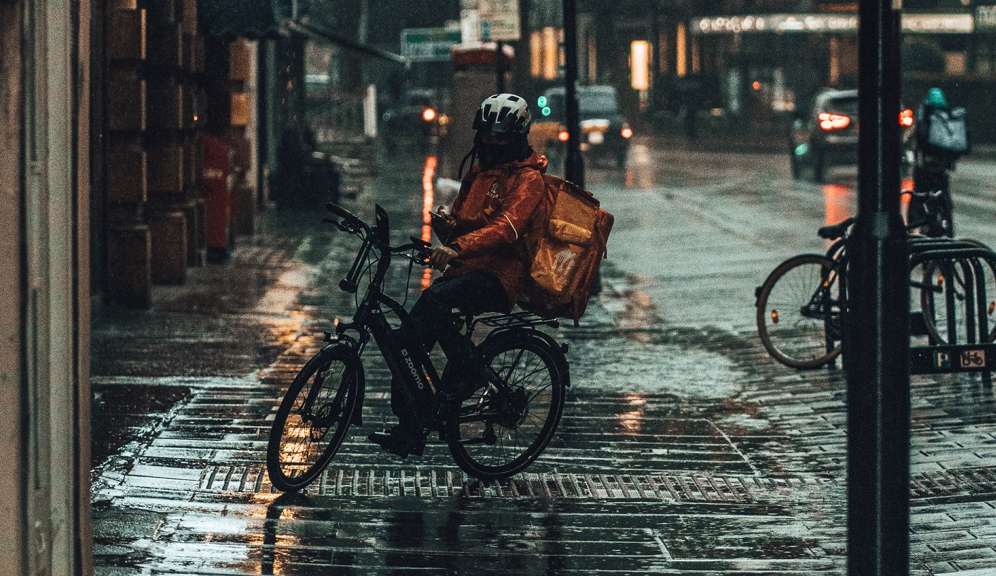 Informalidade chega a 40% e atinge 34,7 milhões de trabalhadores, indica IBGE