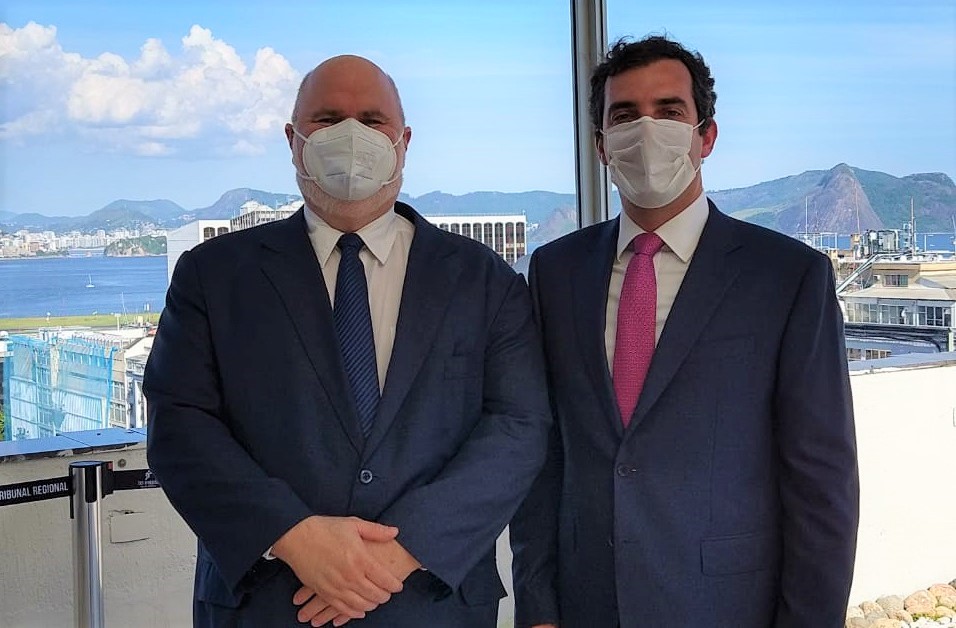 Luís Bonin é empossado juiz titular da 4ª Vara de Campos dos Goytacazes