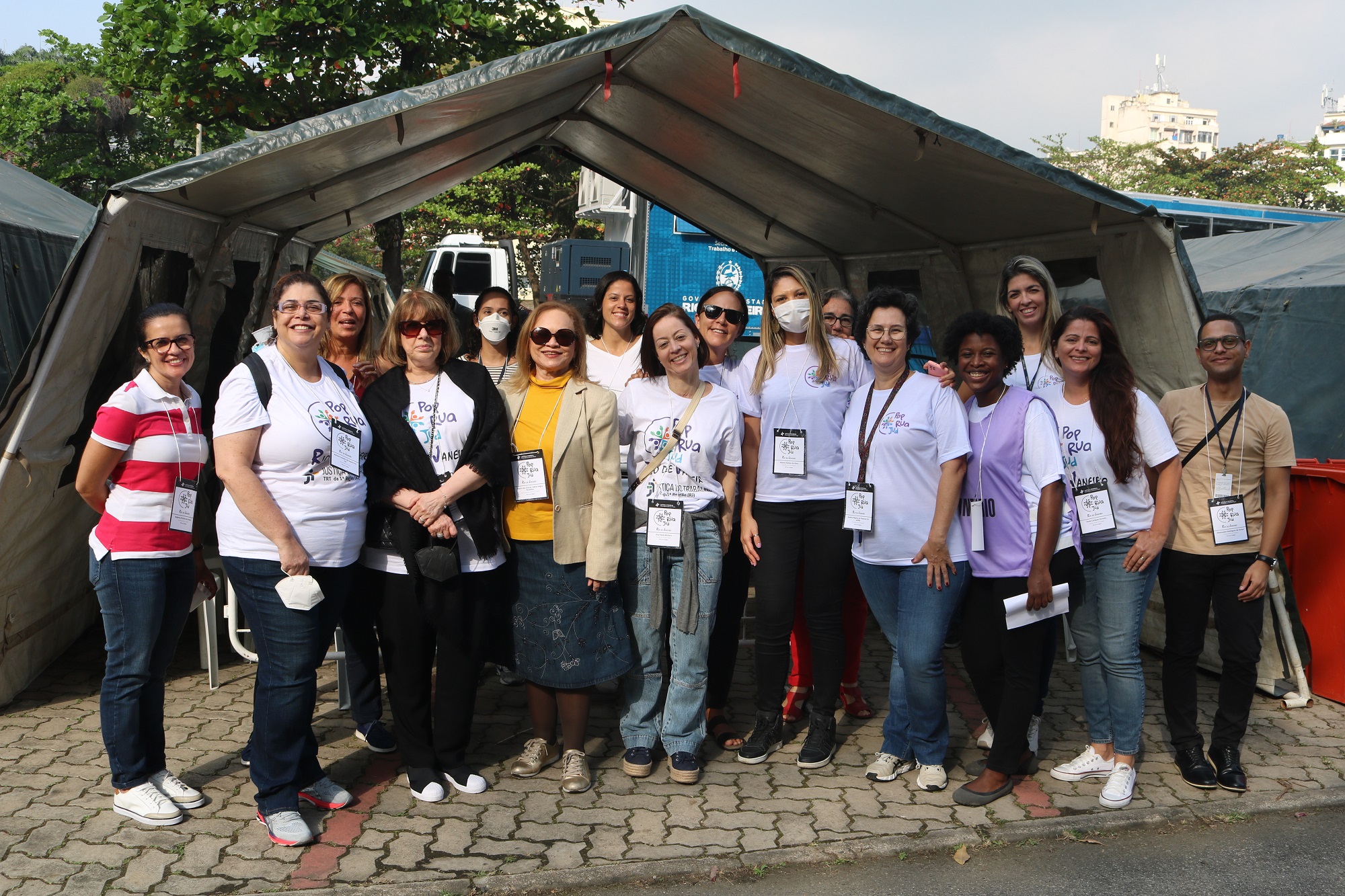 Em mutirão, Justiça do Trabalho presta assistência a pessoas em situação de rua