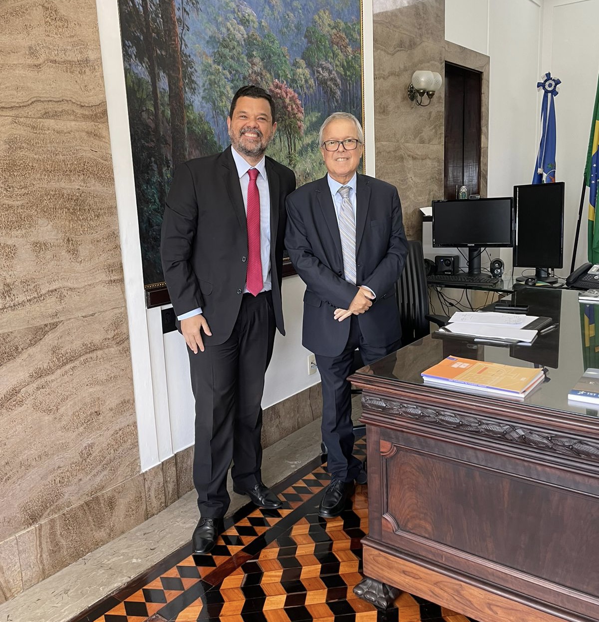 Callado se reúne com Cesar Marques sobre temas de interesse dos associados