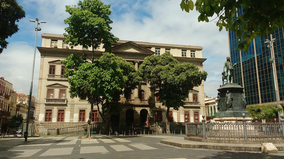 Desembargadora Sayonara Grillo coordena seminário na UFRJ