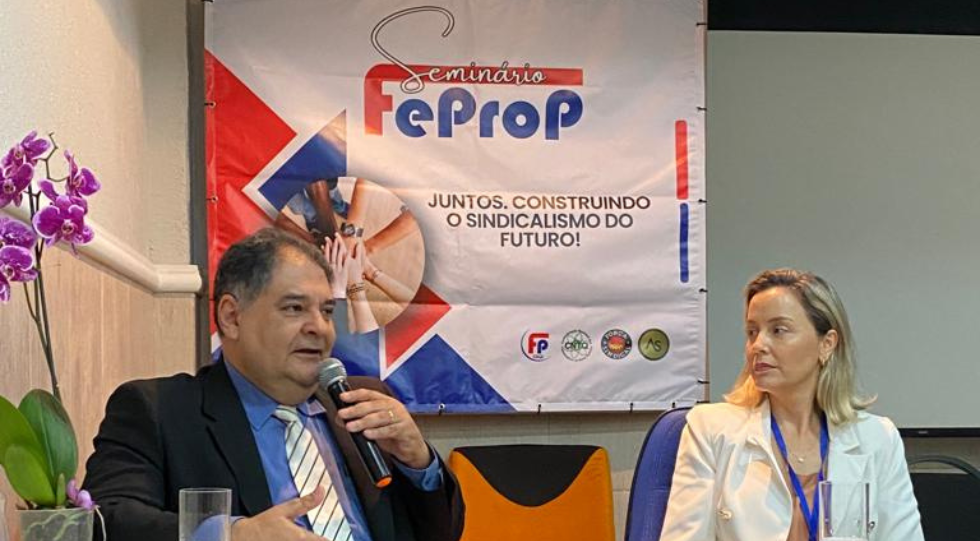 Marcel Roman defende em palestra diálogo entre magistrados e sindicatos