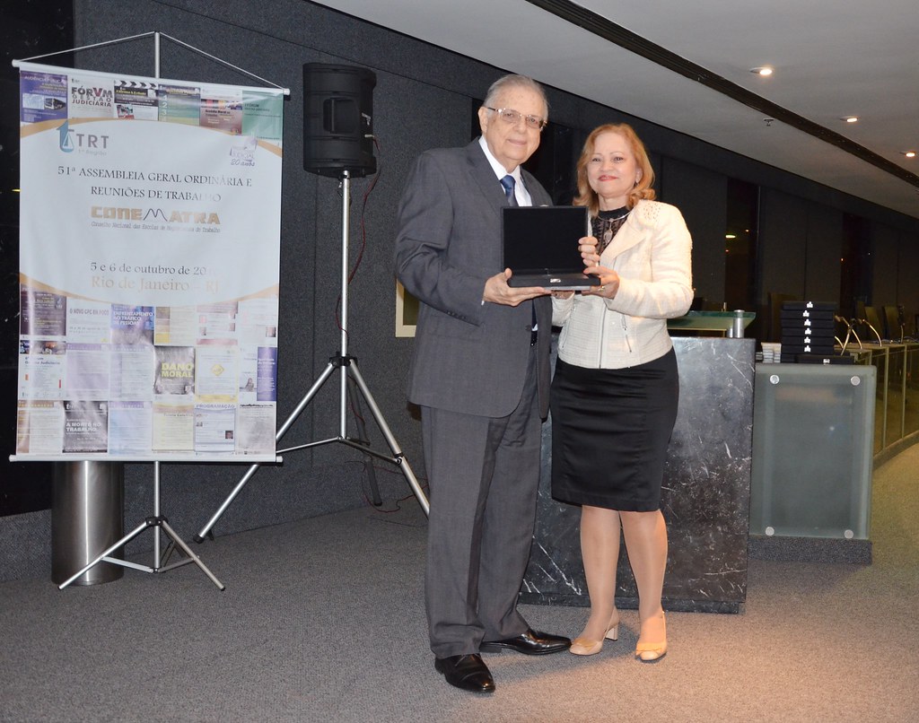 Colegas celebram o legado do desembargador Izidoro Soler Guelman