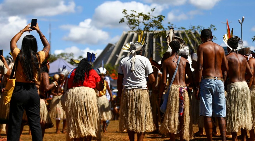 Indígenas só ocupam 0,1% das vagas de chefia nas grandes empresas brasileiras
