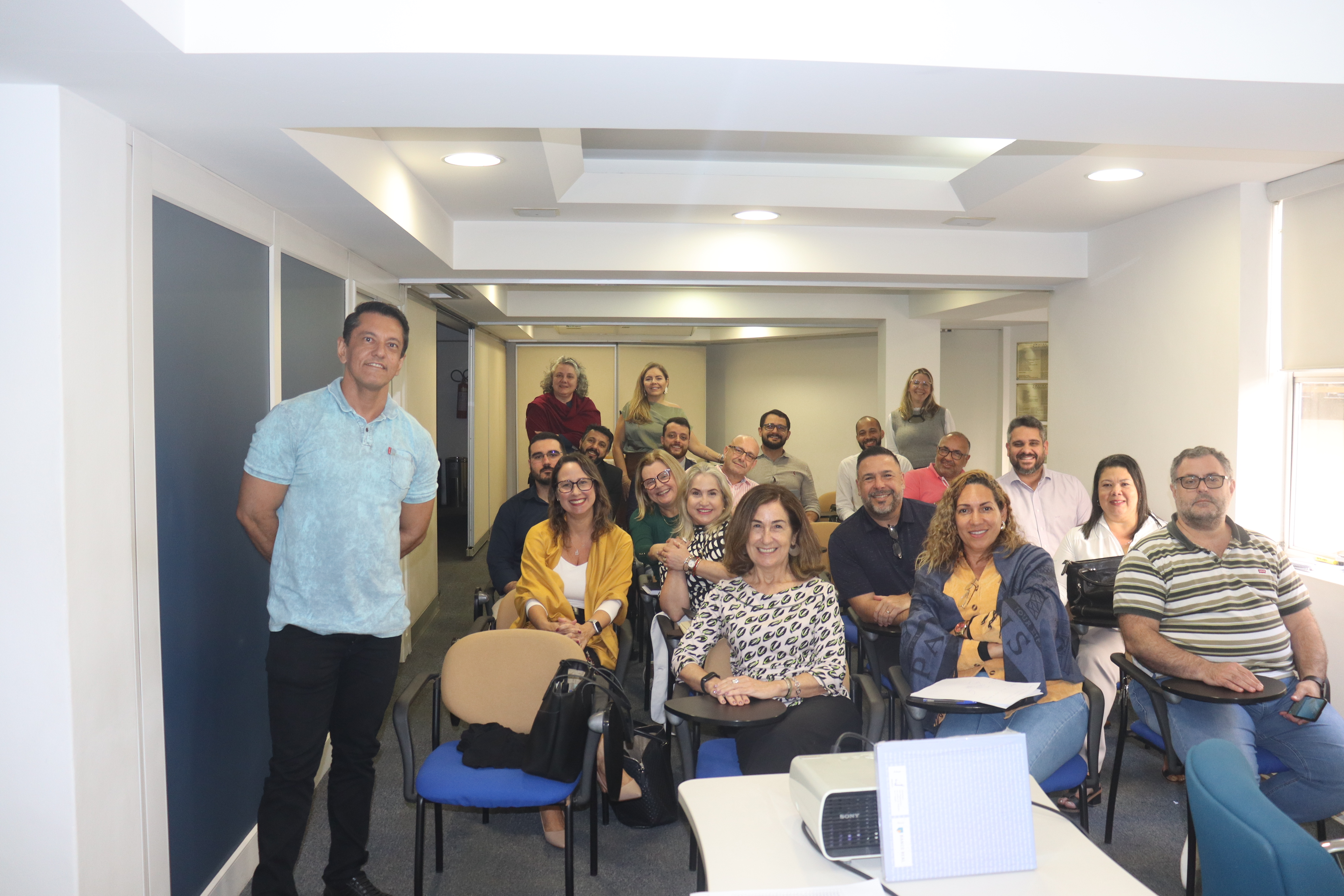 Primeiro curso da EMATRA1 aborda padronização de pesquisa patrimonial